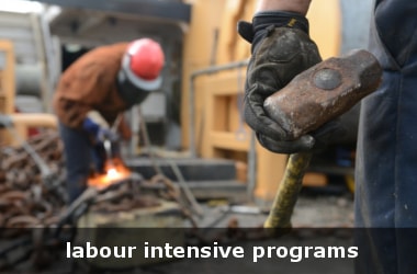 China to encourage labour intensive programs to go inland