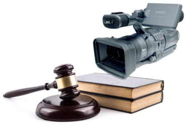 Allowing cameras in courtroom - Pros and Cons