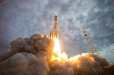 ISRO launches 104 satellites in 1 mission!
