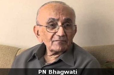 Former CJI Justice PN Bhagwati passes away 