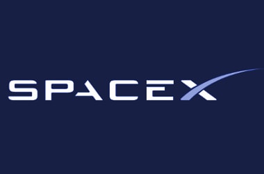 SpaceX launches spy satellite in US