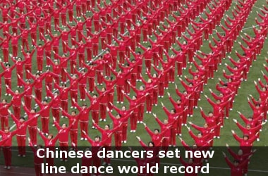 Chinese dancers set new line dance world record