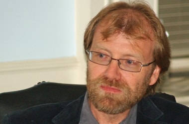 American author George Saunders wins Man Booker Prize