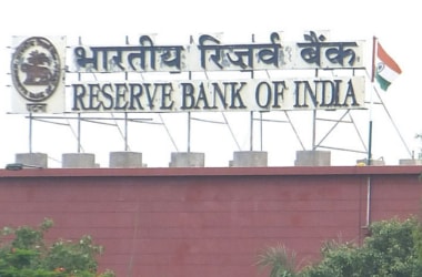 RBI opposed Watal Committee on payment and settlement regulator.