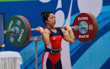 Gold for Indian weightlifter, Saikhom Mirabai Chanu 