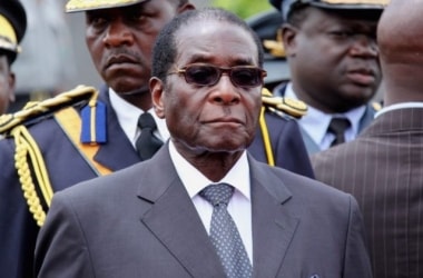 Robert Mugabe resigns from Zimbabwe presidency